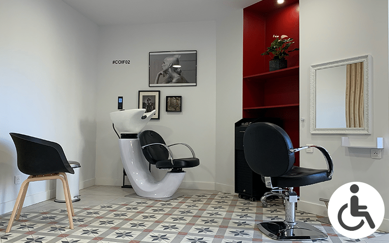 Location salon de coiffure #COIF02 pour coiffeur et coiffeuse indépendant chez derrière le fauteuil marseille